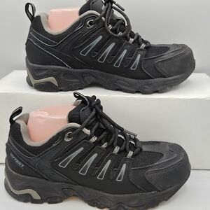 Hytest Men’s ASTM Safety Shoes 11100 Multi- Sport black Size 5.5 M